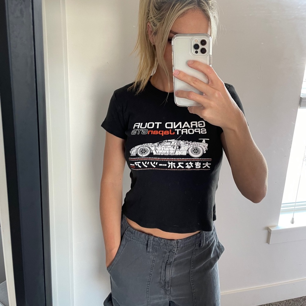 Brandy Melville graphic tee